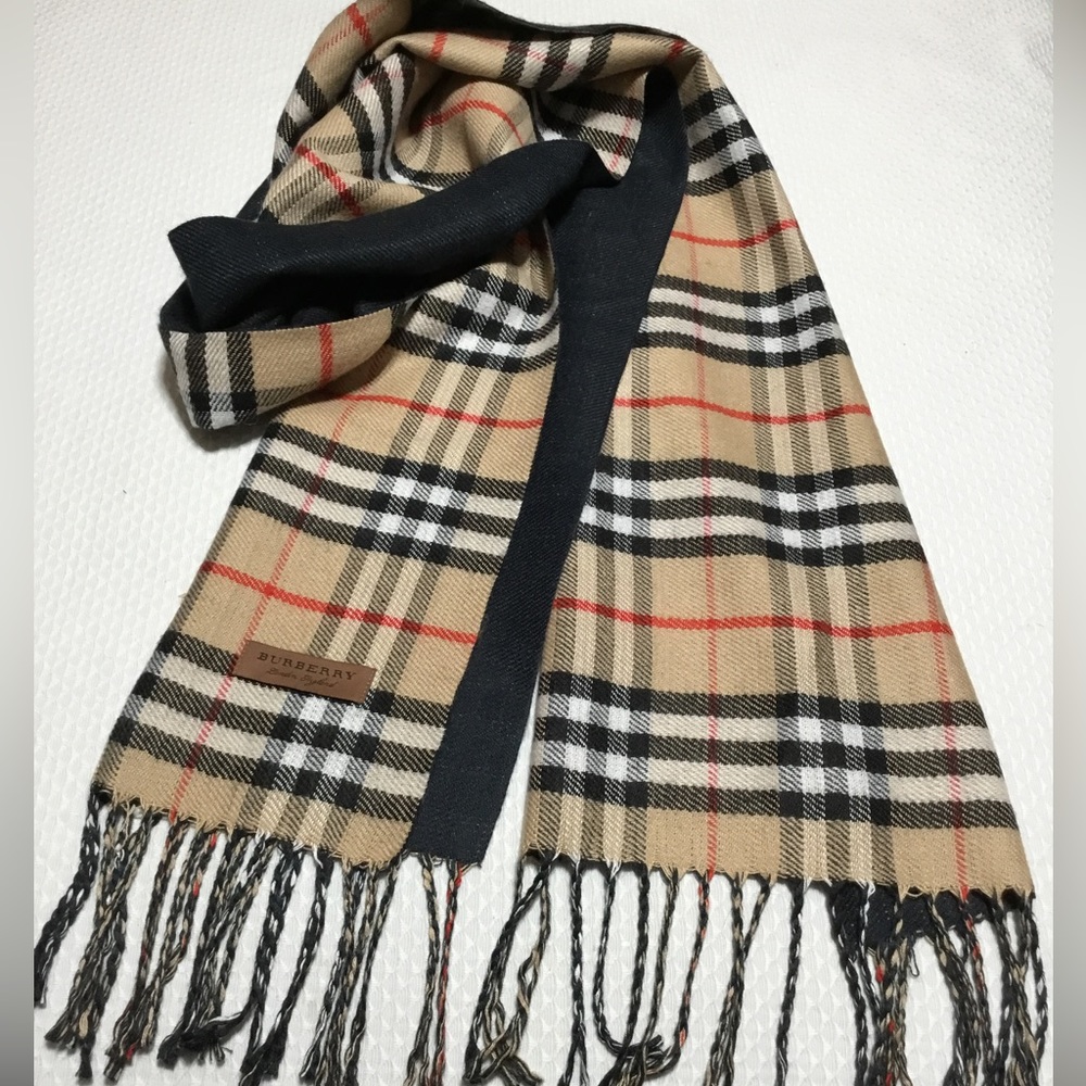 Burberry cashmere scarf